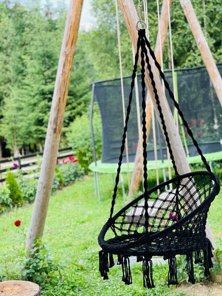 Conacul Muntii Bucovinei Hotel Campulung Moldovenesc Ngoại thất bức ảnh